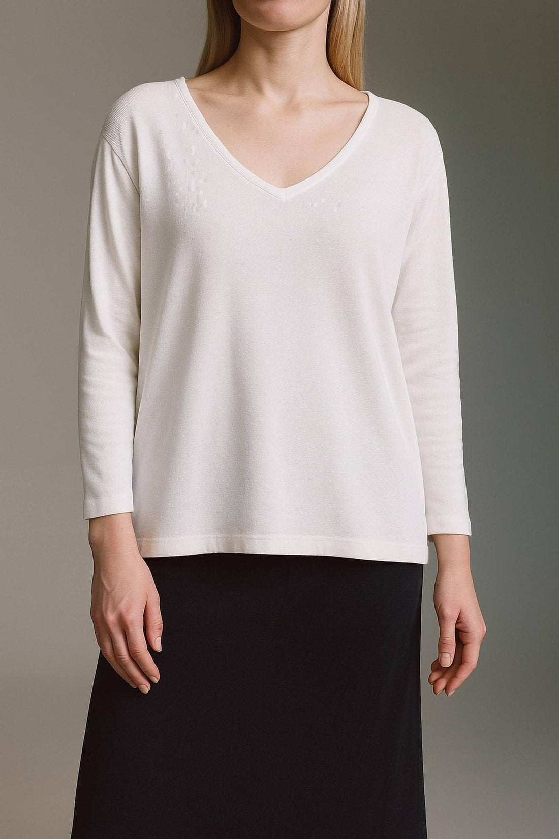 Strickoptik Langarmshirt Mit Weitem V-Hals Und Saumversatz