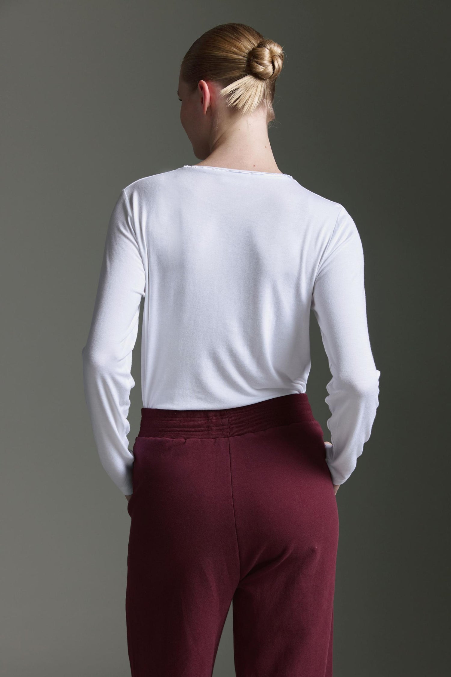 Softes Langarmshirt Mit Rundhals Und Paspeldetails Am Kragen
