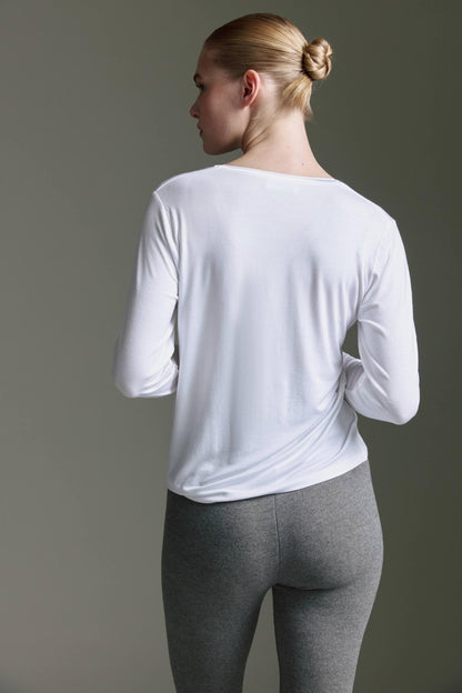 Softes Langarmshirt Mit V-Hals Und Paspeldetails Am Kragen