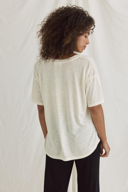 T-Shirt Mit V Hals Und Inside-Out Druck