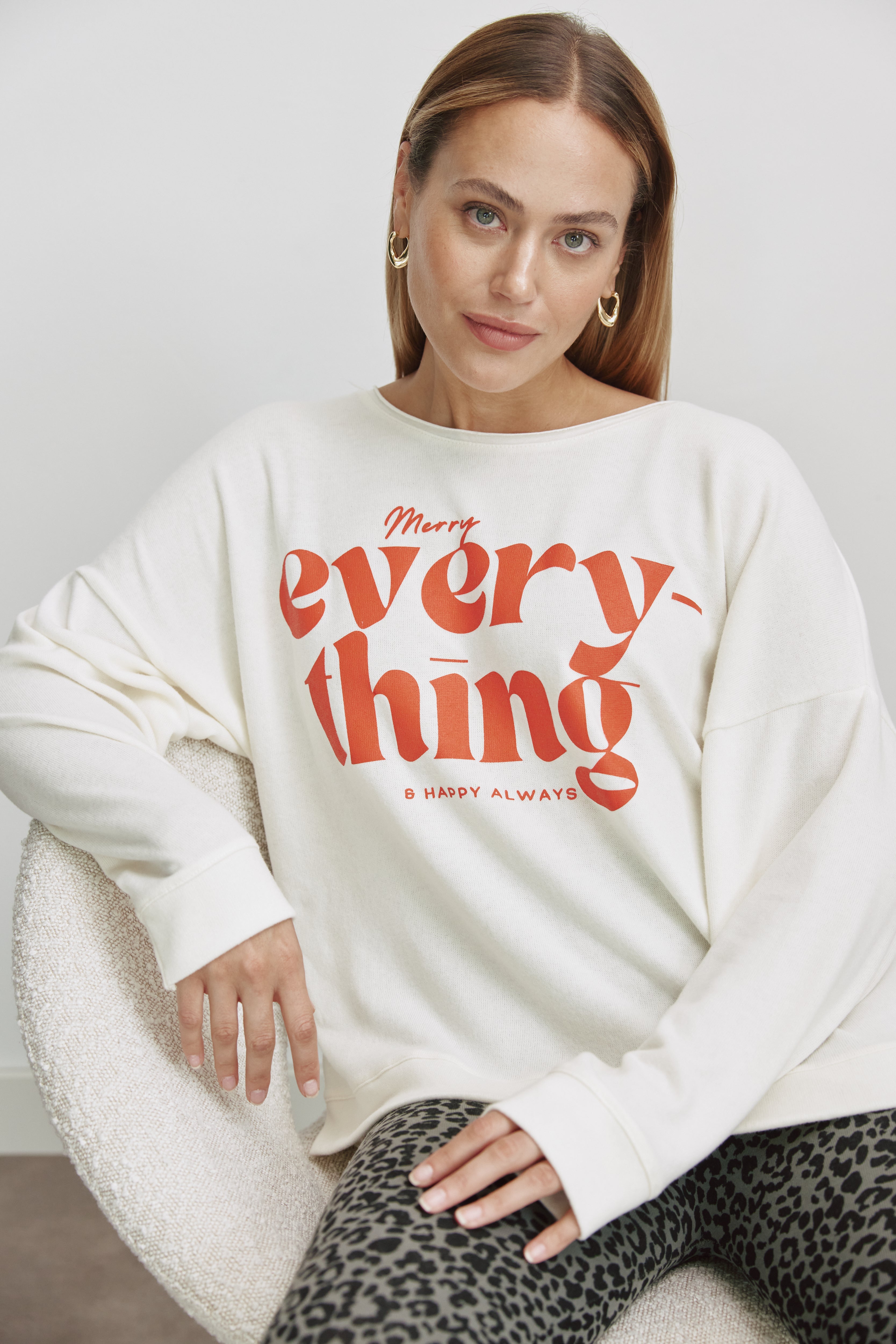 Oversized Cozy Langarmshirt Mit Seitenschlitzen Und Merry Everything Druck