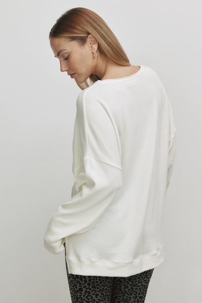 Oversized Cozy Langarmshirt Mit Seitenschlitzen Und Merry Everything Druck